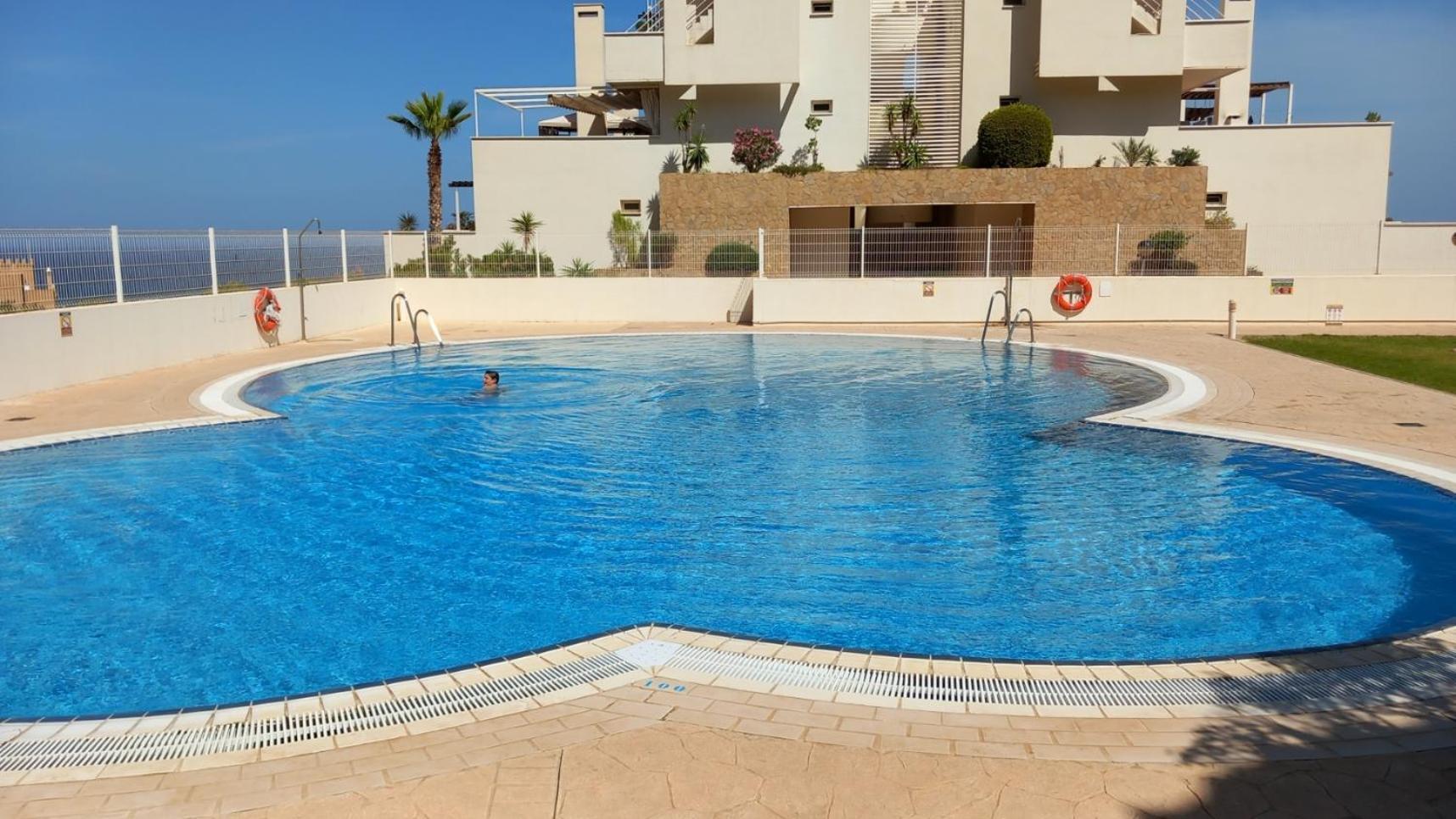Apartment Playa 2 Bed Duplex 5 Mins Walk To The